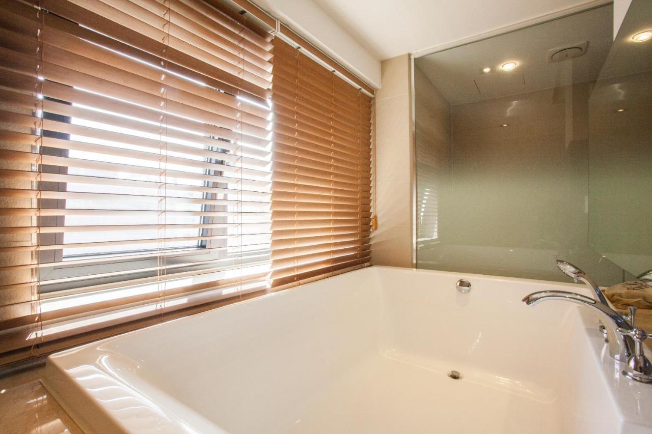Suwon Reve Hotel Экстерьер фото