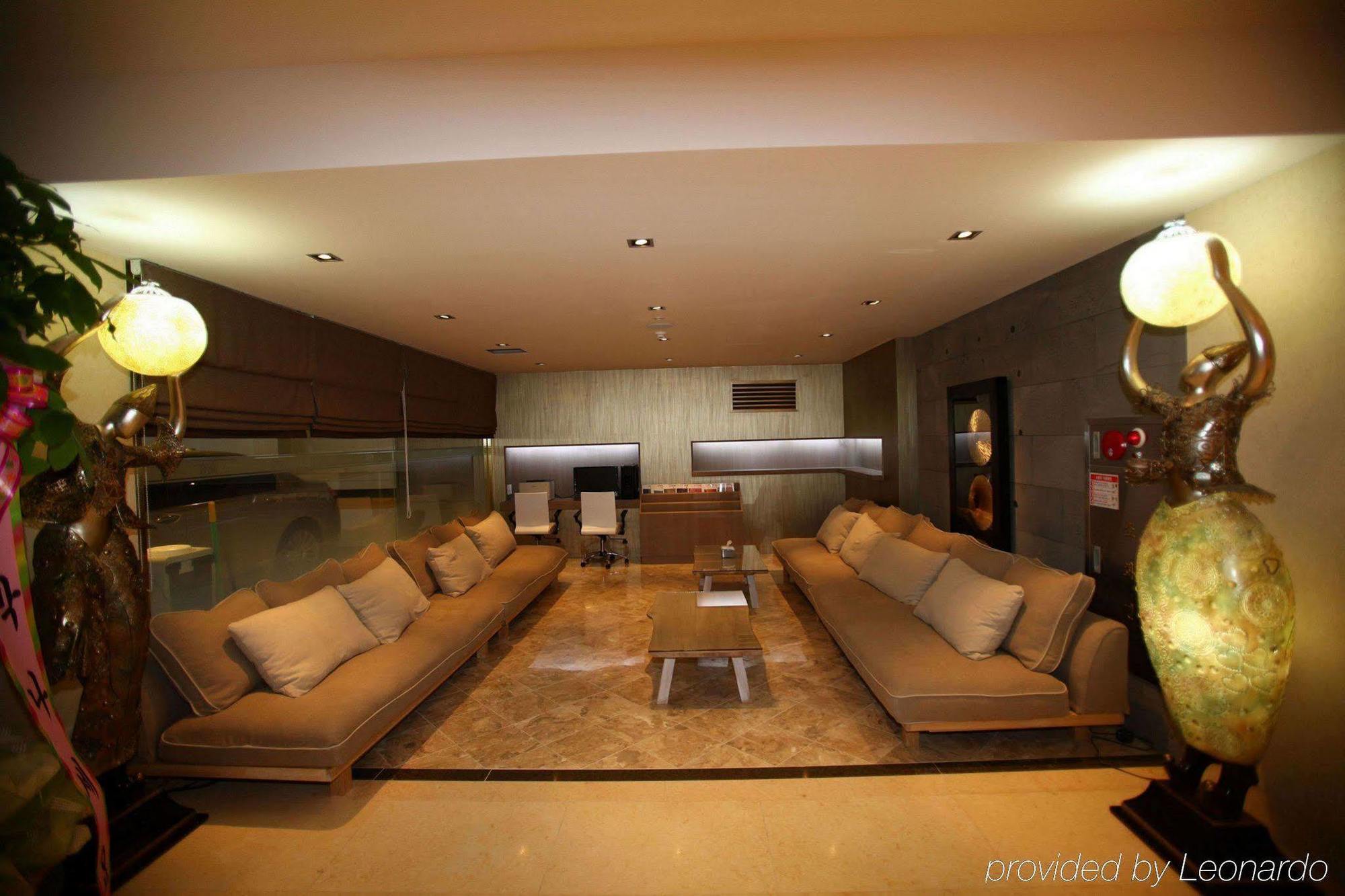 Suwon Reve Hotel Интерьер фото