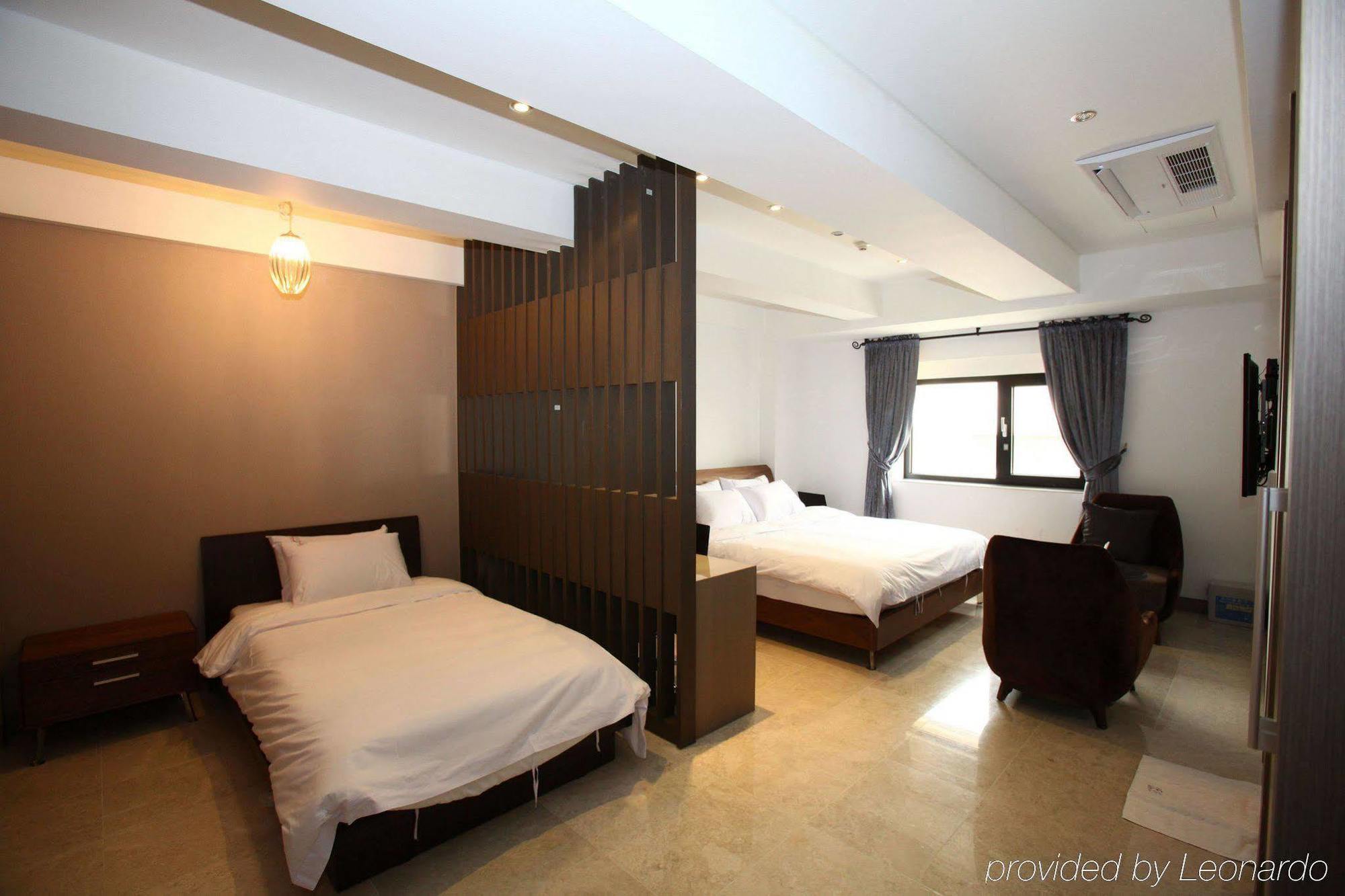 Suwon Reve Hotel Номер фото