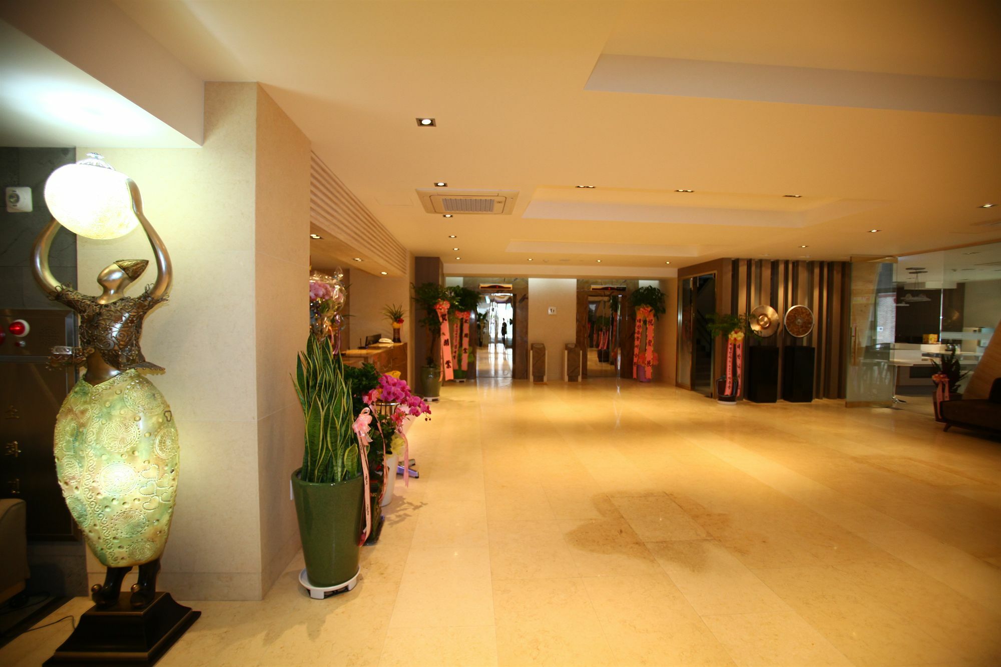 Suwon Reve Hotel Экстерьер фото
